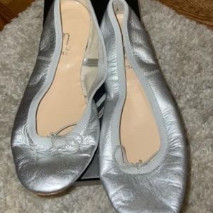 USED Marta Silver Flats size 8